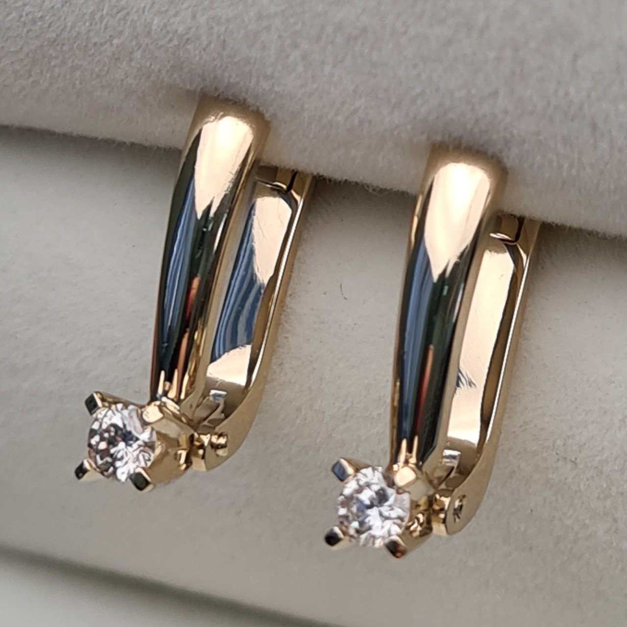 Серьги Deimantas 96925031 3,3гр 0,27ct. купить,NaN