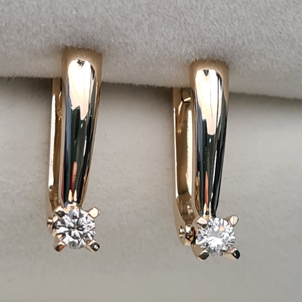 Серьги Deimantas 96925031 3,3гр 0,27ct. купить,NaN