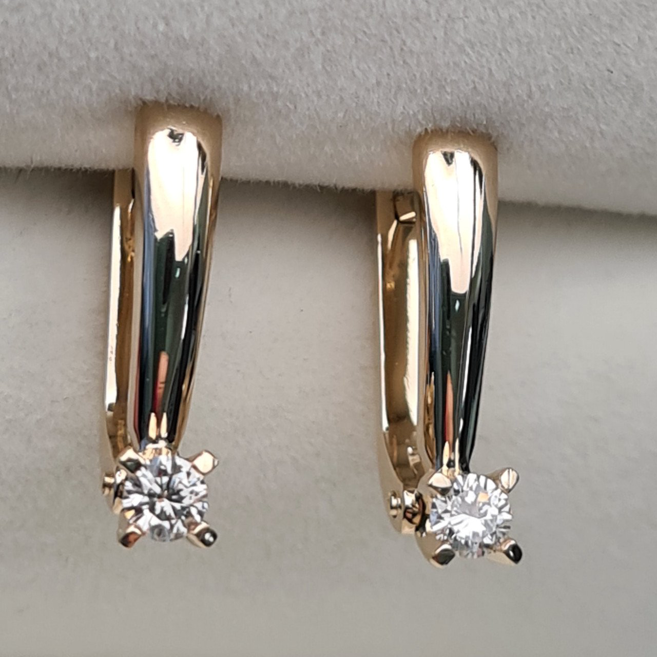 Серьги Deimantas 96925031 3,3гр 0,27ct. купить,NaN