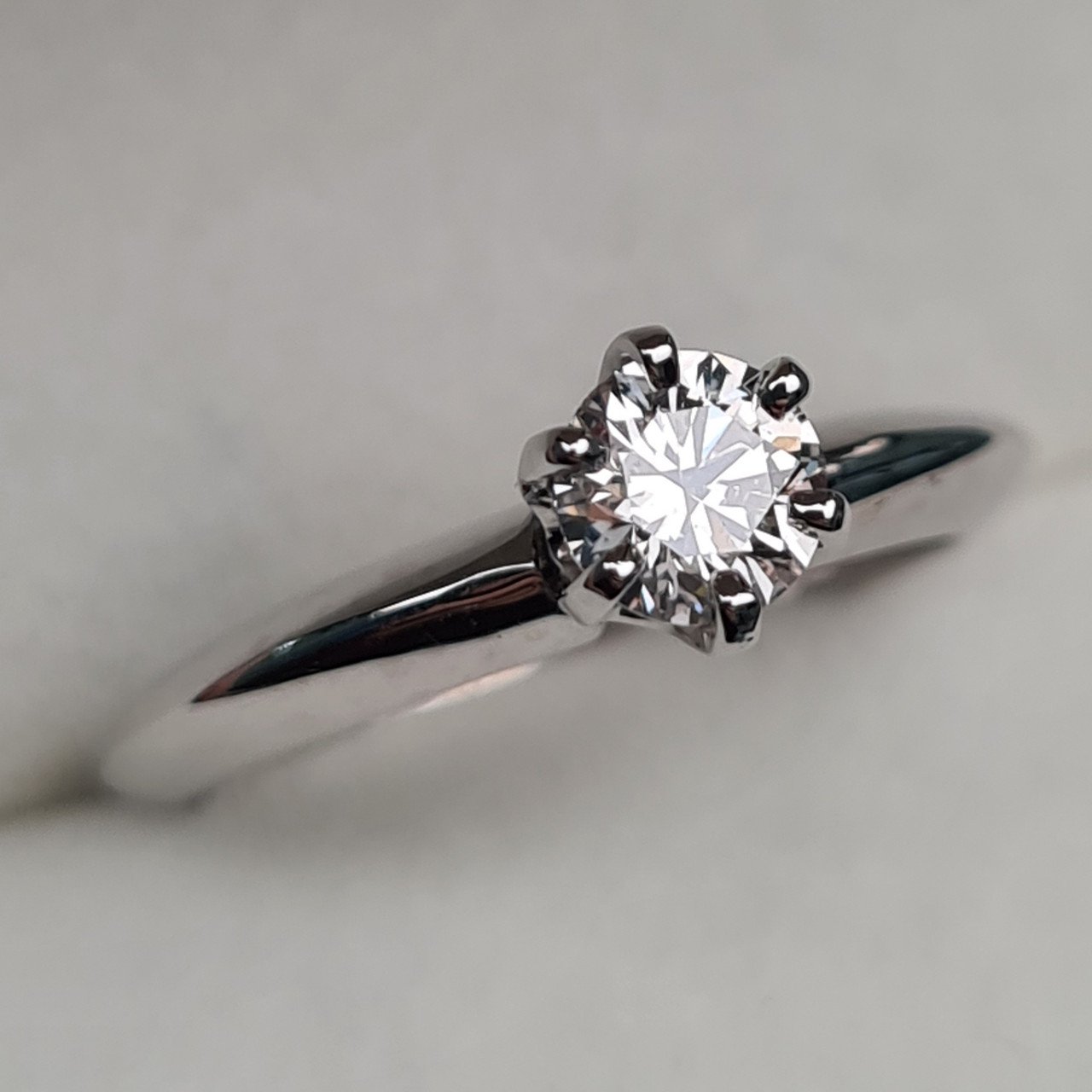 Кольцо Deimantas 95131304 16,5р 2,83гр 0,45ct. купить,NaN