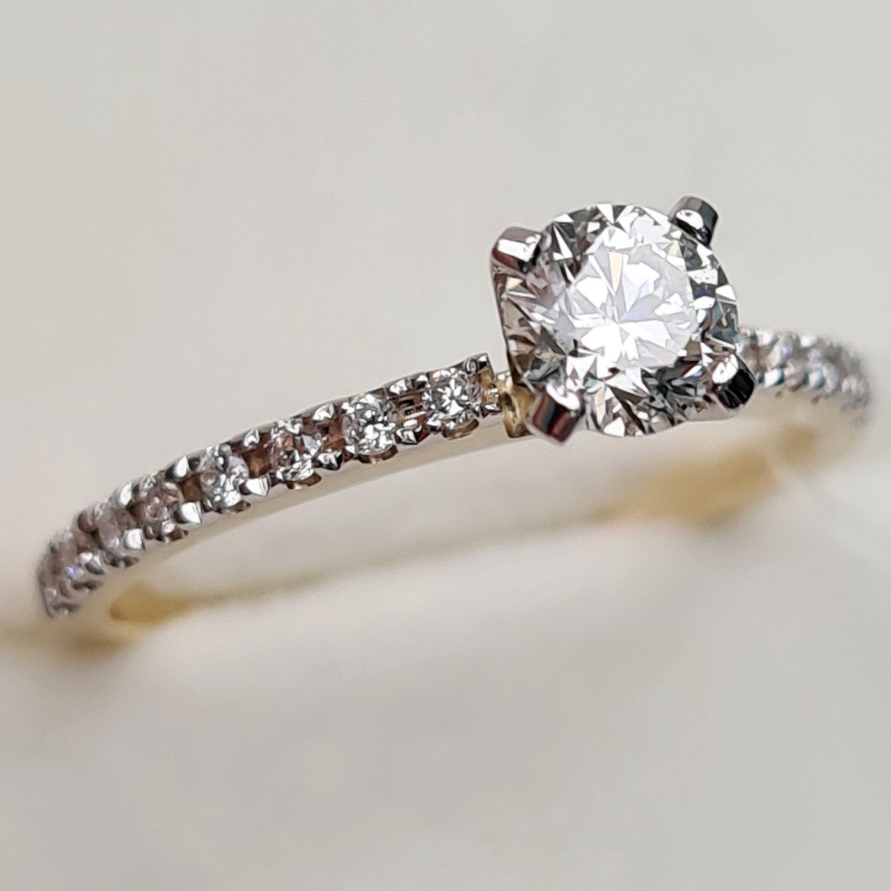 Кольцо Deimantas 91023522 16,51р 1,8гр 0,54ct. купить,NaN