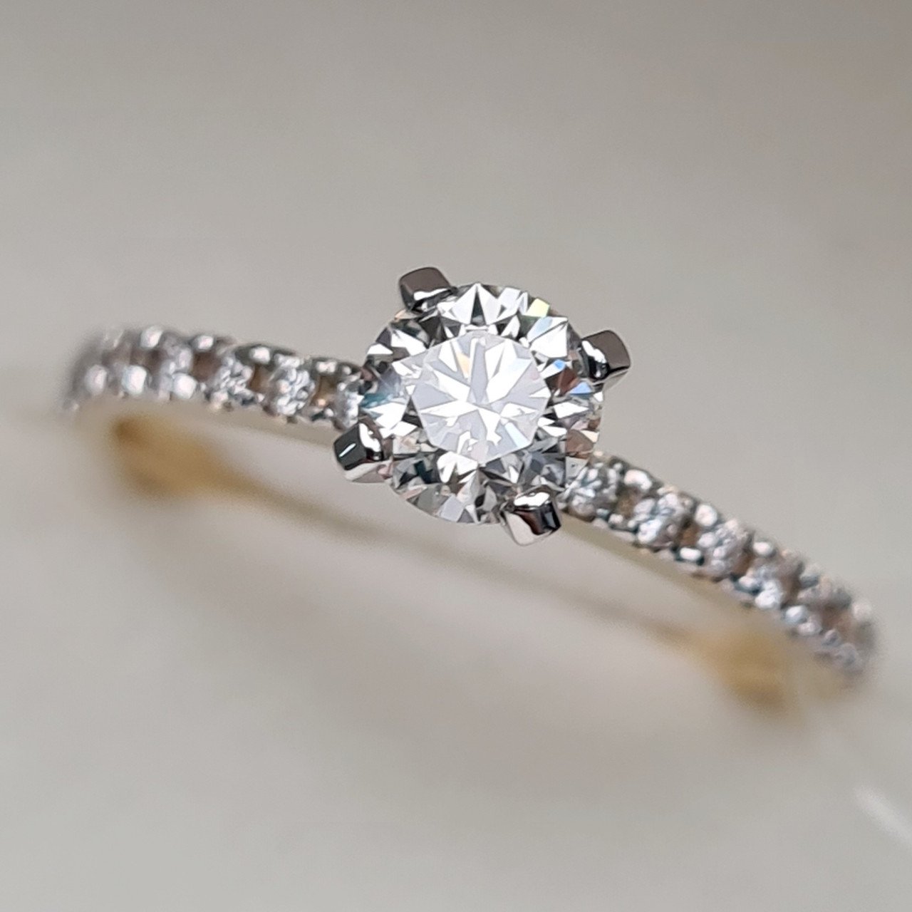 Кольцо Deimantas 91023522 16,51р 1,8гр 0,54ct. купить,NaN