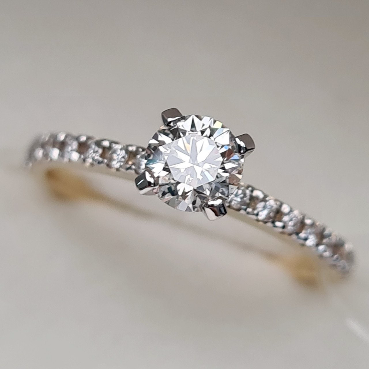 Кольцо Deimantas 91023522 16,51р 1,8гр 0,54ct. купить,NaN