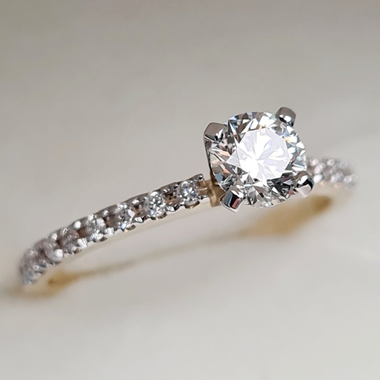 Кольцо Deimantas 91023522 16,51р 1,8гр 0,54ct. купить,NaN