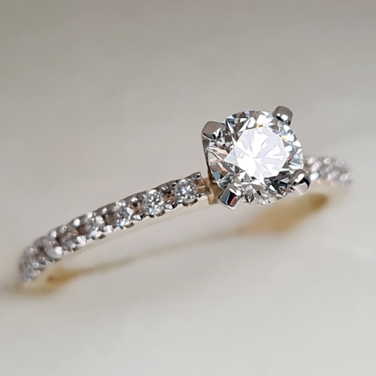 Кольцо Deimantas 91023522 16,51р 1,8гр 0,54ct. купить,NaN