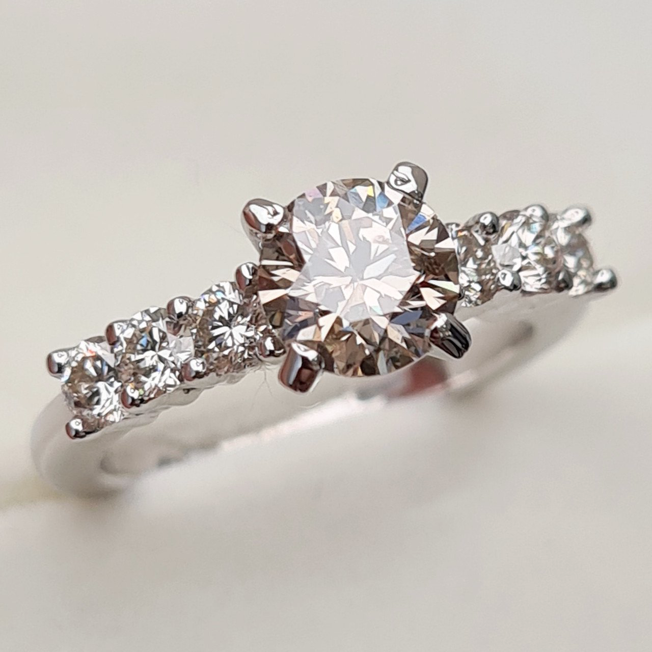 Кольцо Deimantas 91250395 16,5р 3,83гр 1,63ct. купить,NaN