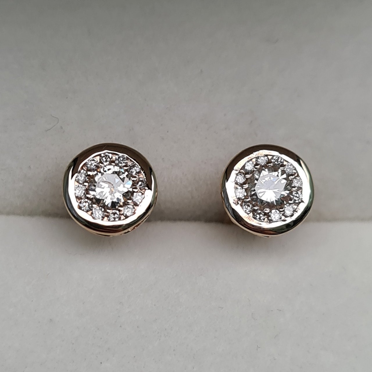 Серьги Deimantas 95525301 1,16гр 0,43ct. купить,NaN
