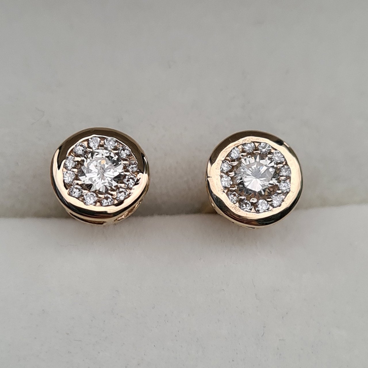 Серьги Deimantas 95525301 1,16гр 0,43ct. купить,NaN