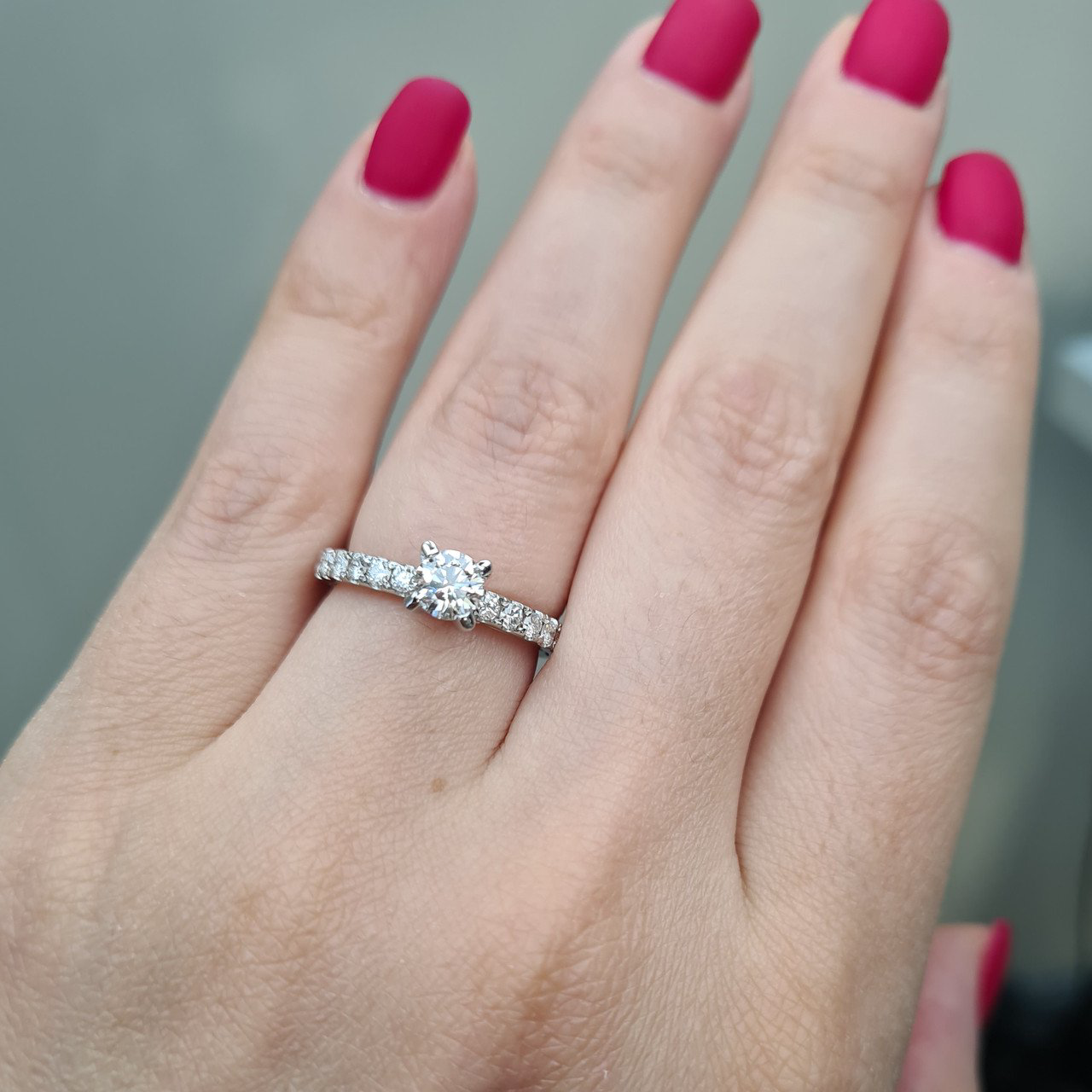 Кольцо Deimantas 91082610 16,5р 3,29гр 0,91ct. купить,NaN