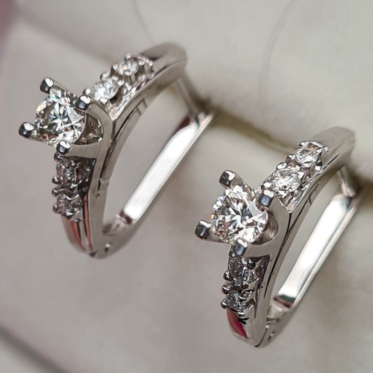 Серьги Deimantas 91029532 3,91гр 0,484ct. купить,NaN