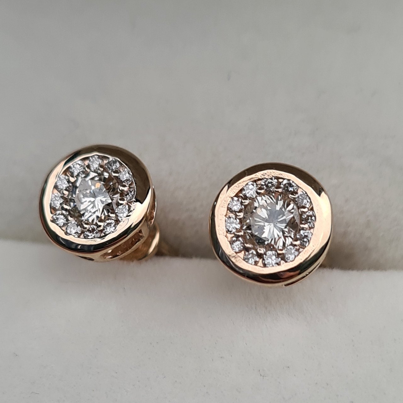 Серьги Deimantas 95525301 1,16гр 0,43ct. купить,NaN