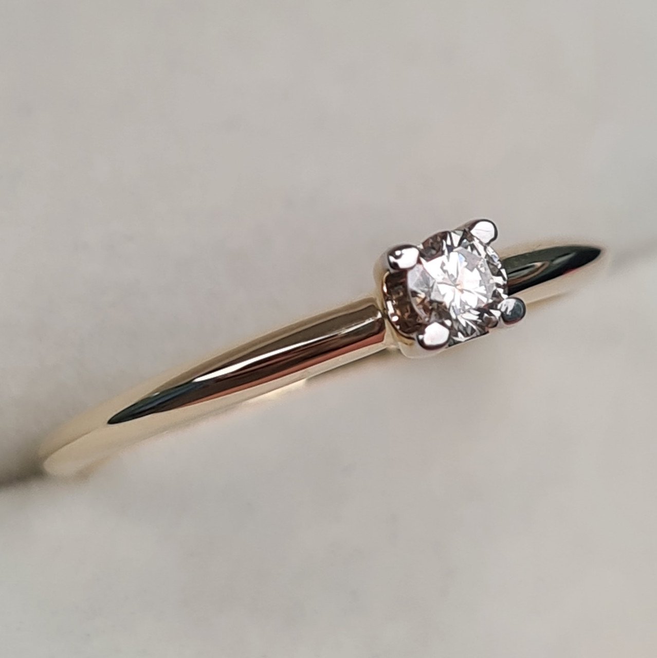 Кольцо Deimantas 97346458 16,5р 1,35гр 0,11ct. купить,NaN