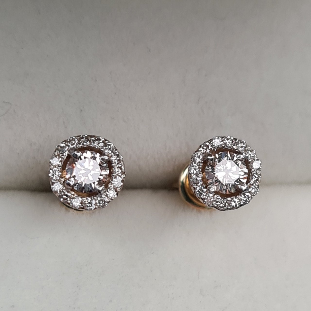 Серьги Deimantas 95525309 2,11гр 0,43ct. купить,NaN