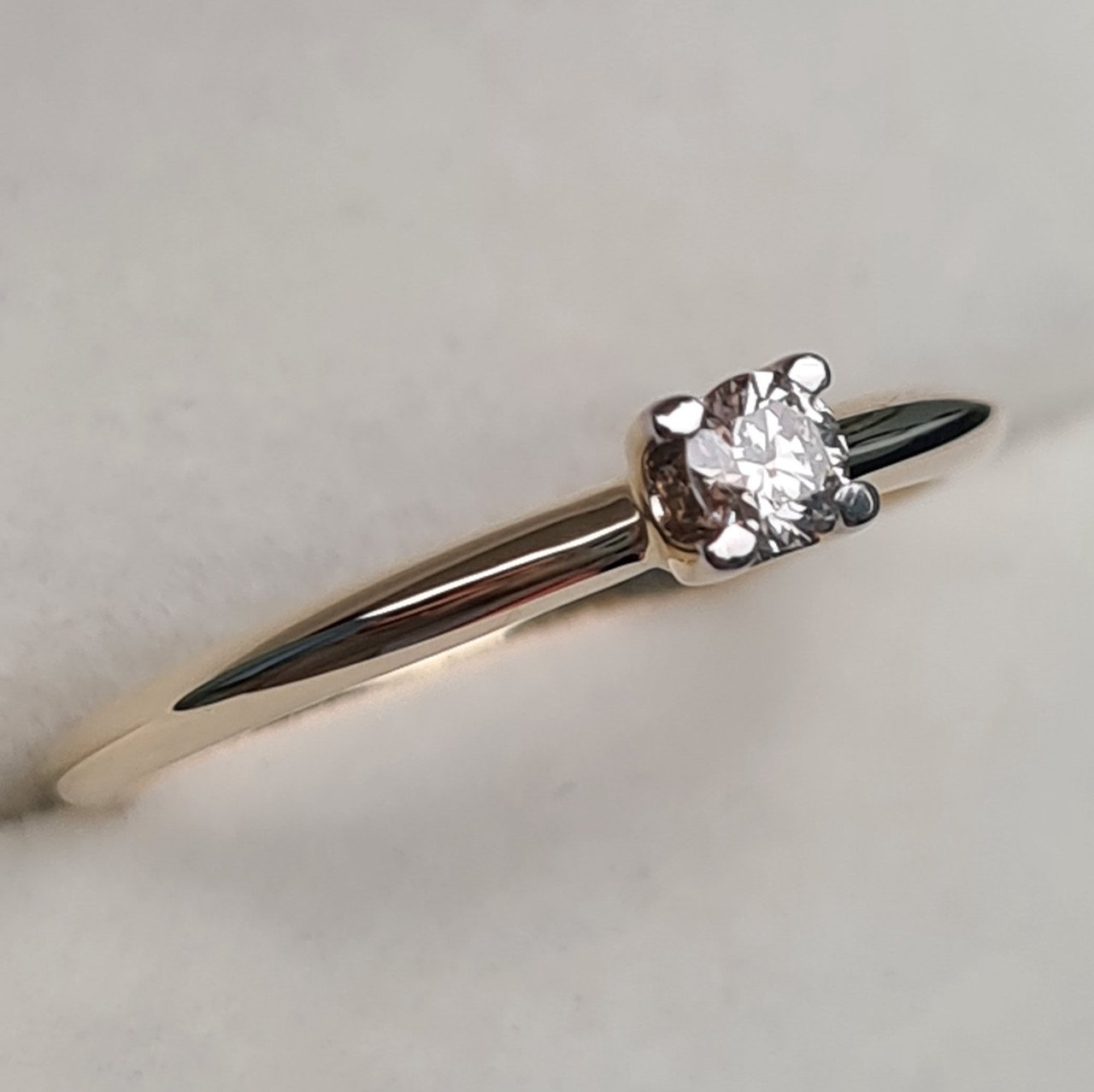 Кольцо Deimantas 97346458 16,5р 1,35гр 0,11ct. купить,NaN