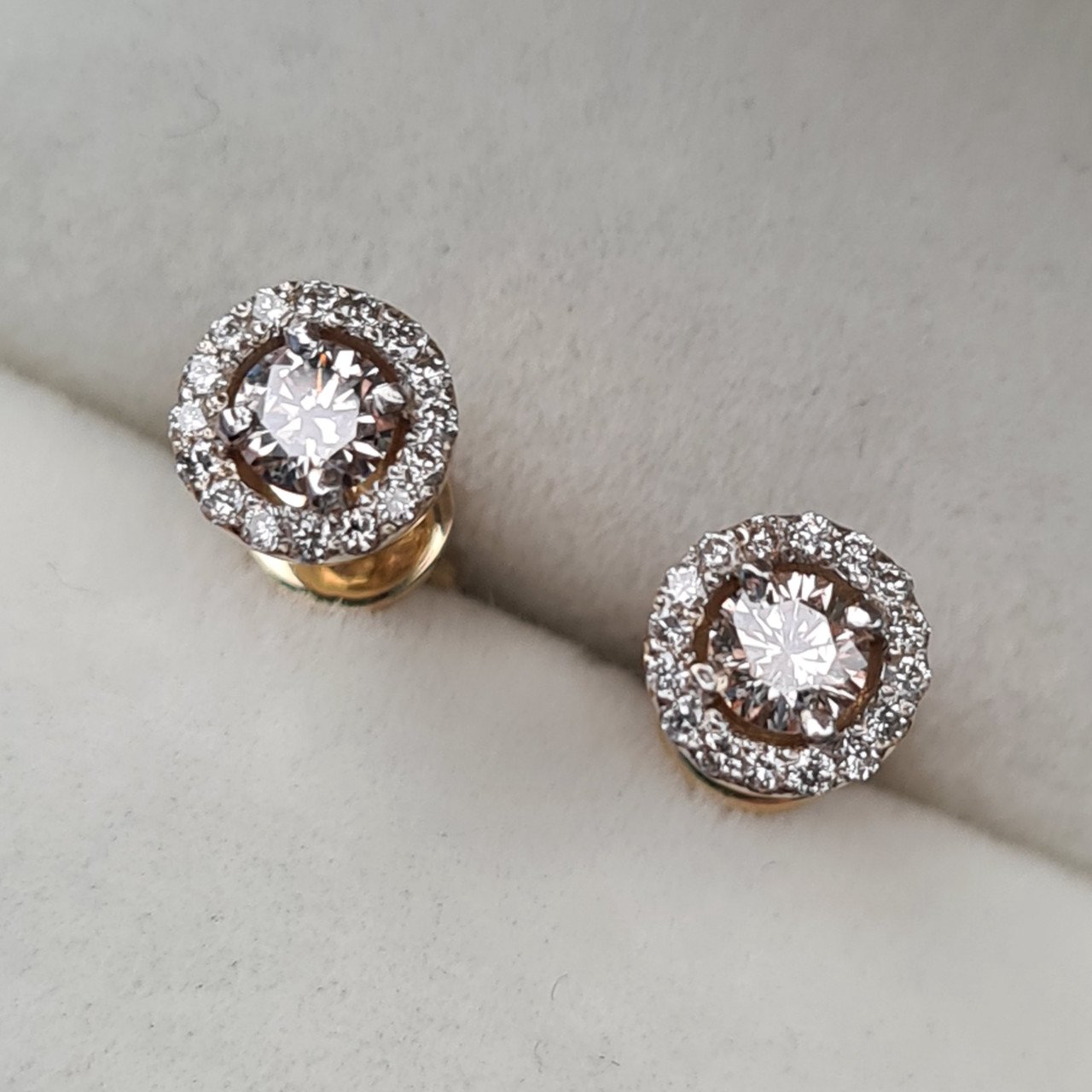 Серьги Deimantas 95525309 2,11гр 0,43ct. купить,NaN