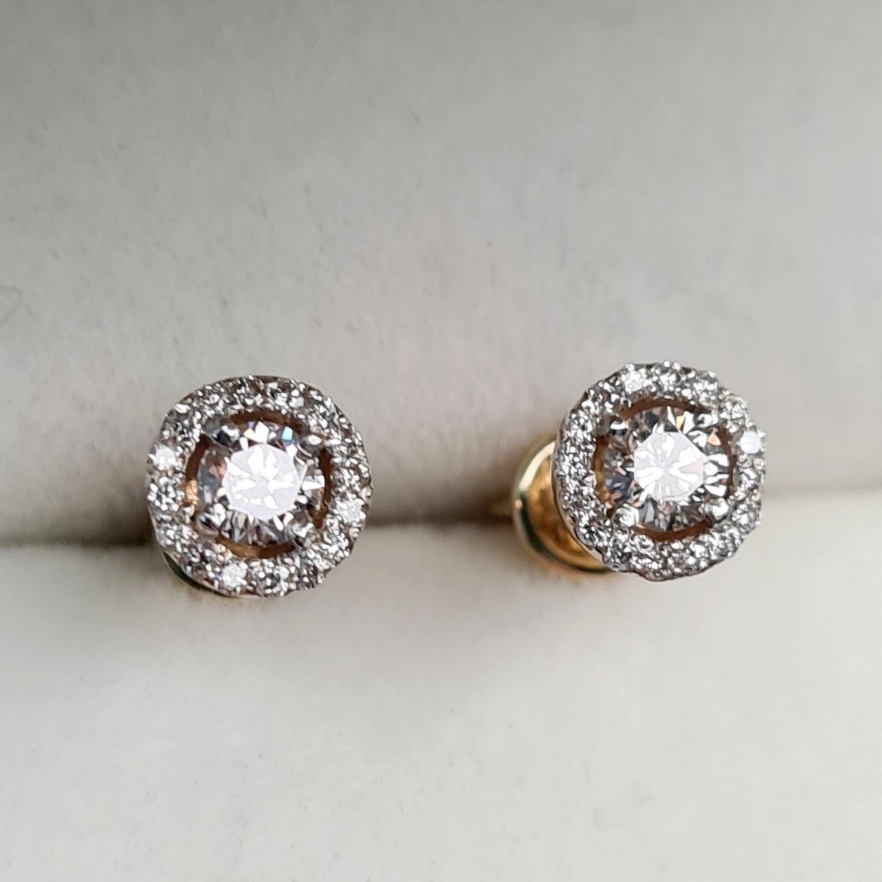 Серьги Deimantas 95525309 2,11гр 0,43ct. купить,NaN