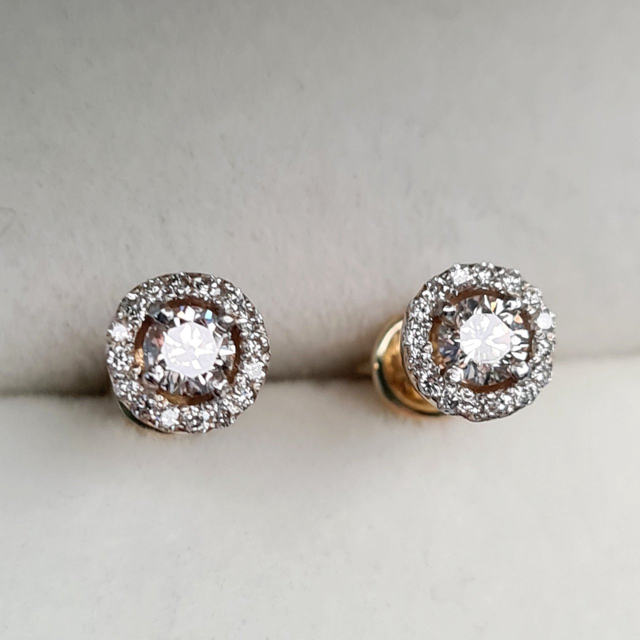 Серьги Deimantas 95525309 2,11гр 0,43ct. купить,NaN