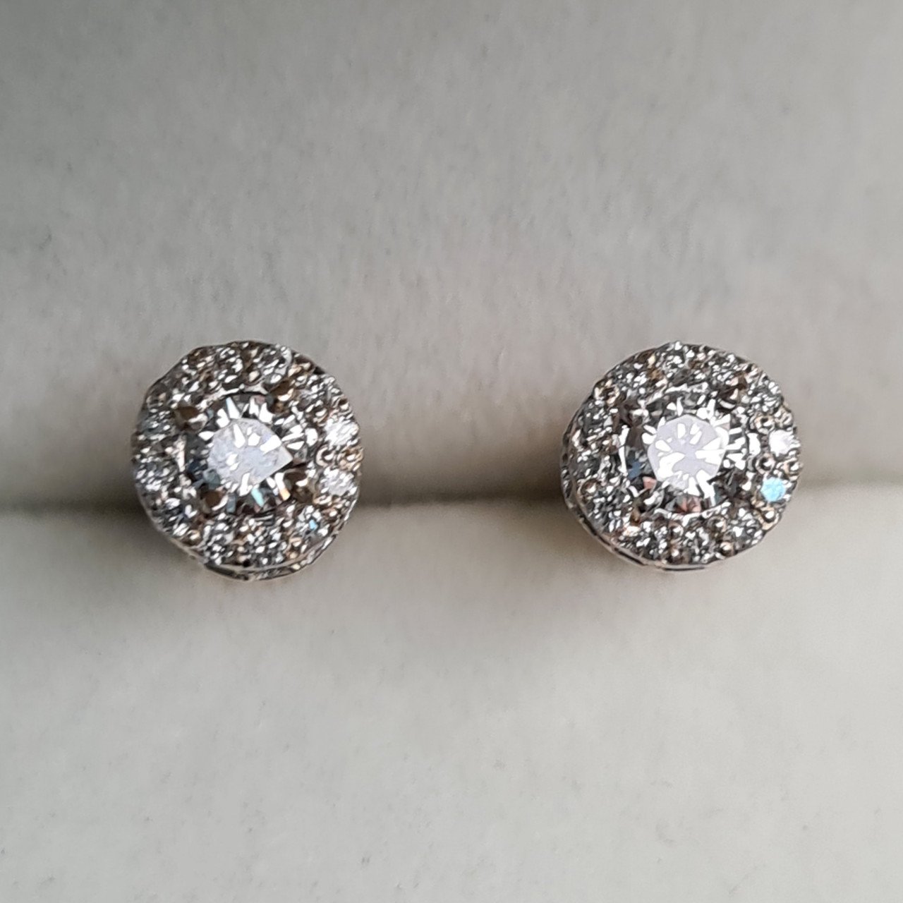 Серьги Deimantas 95525320 1,91гр 0,40ct. купить,NaN