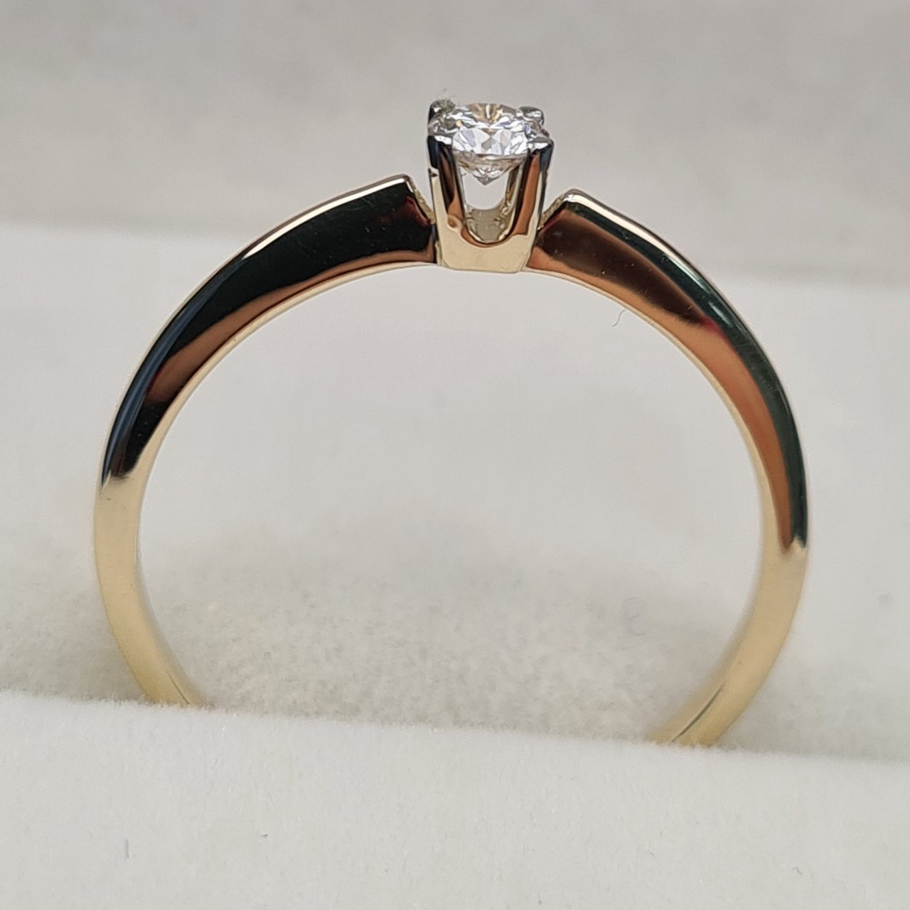 Кольцо Deimantas 97346482 16,5р 1,27гр 0,11ct. купить,NaN