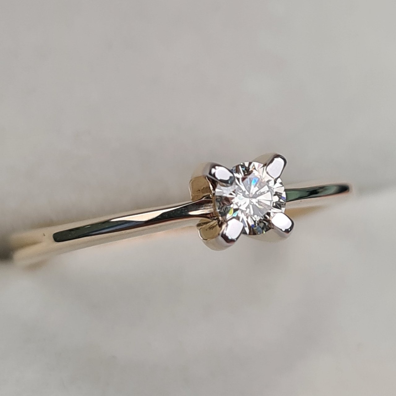 Кольцо Deimantas 97346488 17р 2,78гр 0,19ct. купить,NaN