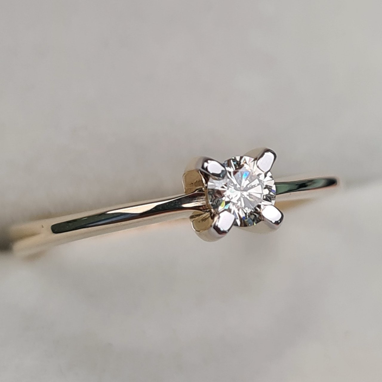 Кольцо Deimantas 97346488 17р 2,78гр 0,19ct. купить,NaN