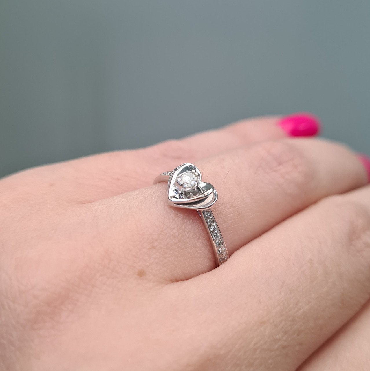Кольцо Deimantas 95525353 17р 2,245гр 0,27ct. купить,NaN