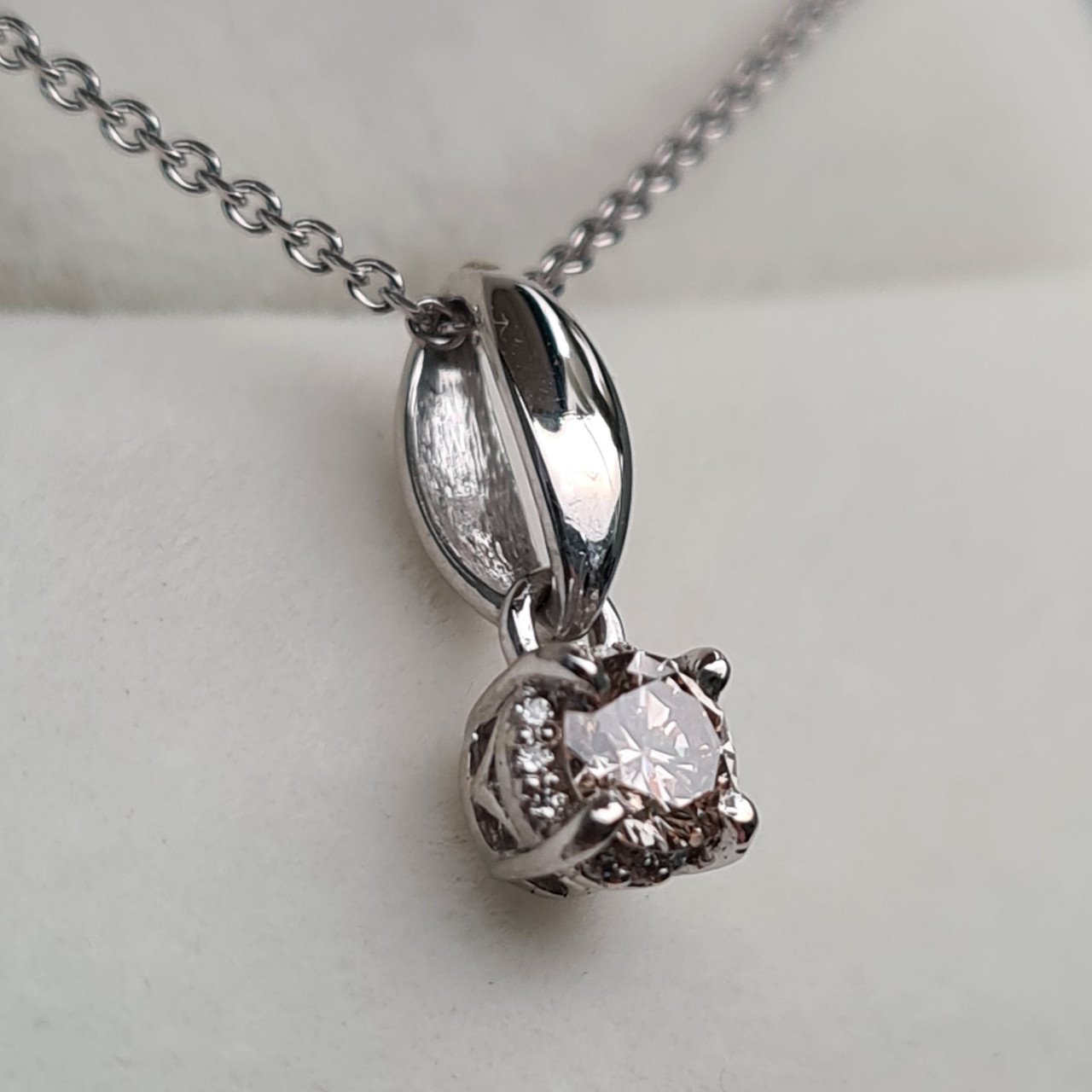 Колье Deimantas 95525386 40см 1,88гр 0,24ct. купить,NaN
