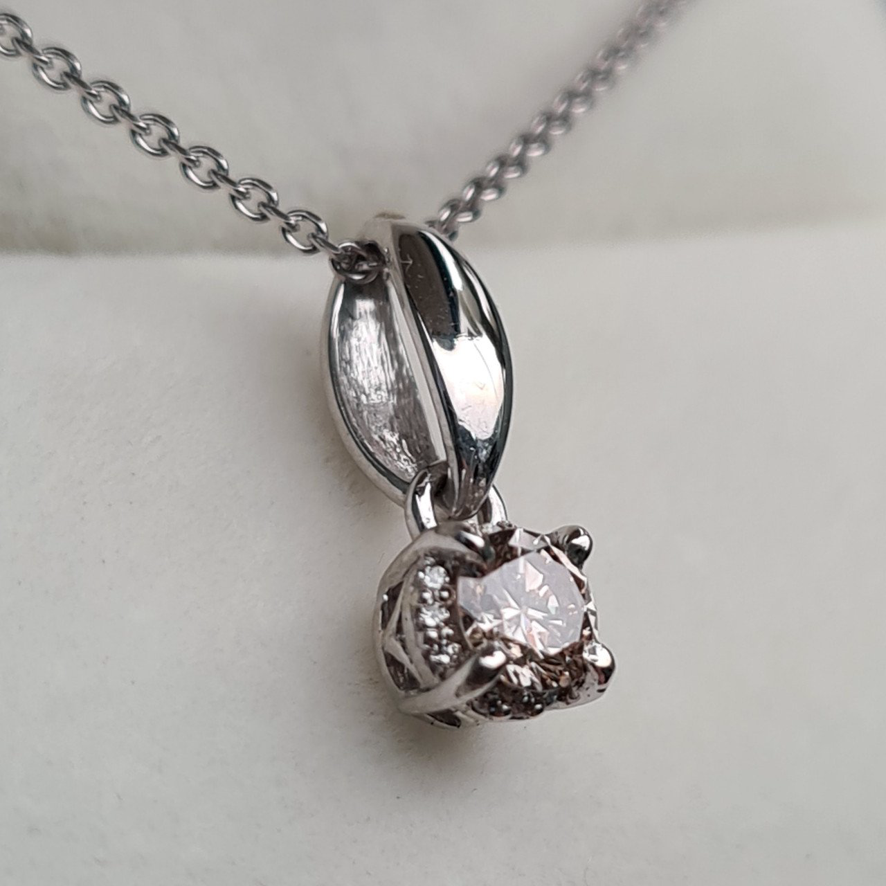 Колье Deimantas 95525386 40см 1,88гр 0,24ct. купить,NaN