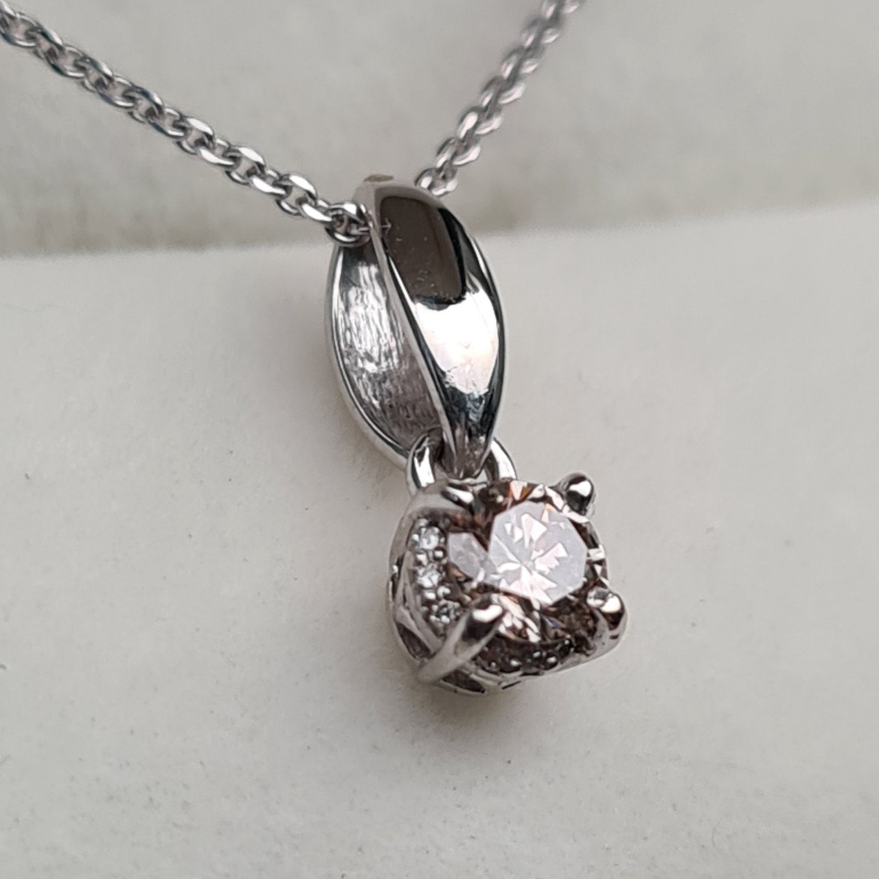 Колье Deimantas 95525386 40см 1,88гр 0,24ct. купить,NaN