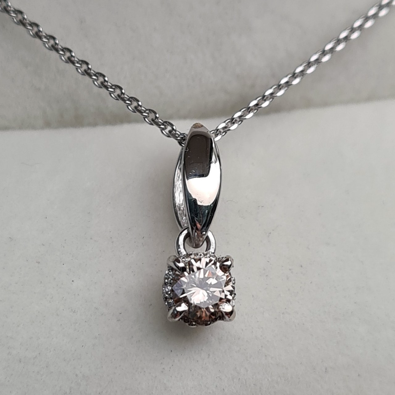 Колье Deimantas 95525386 40см 1,88гр 0,24ct. купить,NaN