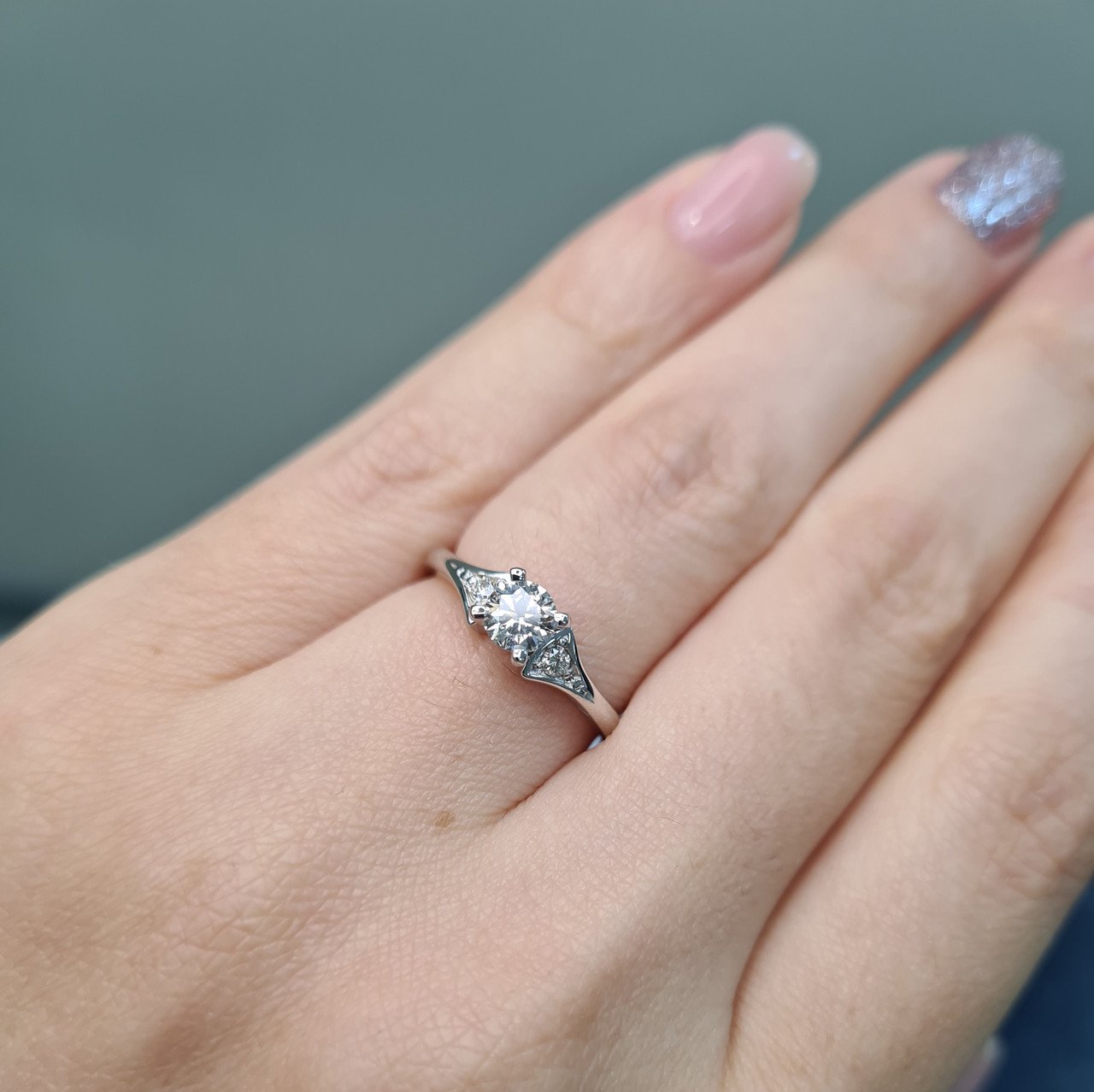 Кольцо Deimantas 91794319 16,5р 3,02гр 0,47ct. купить,NaN