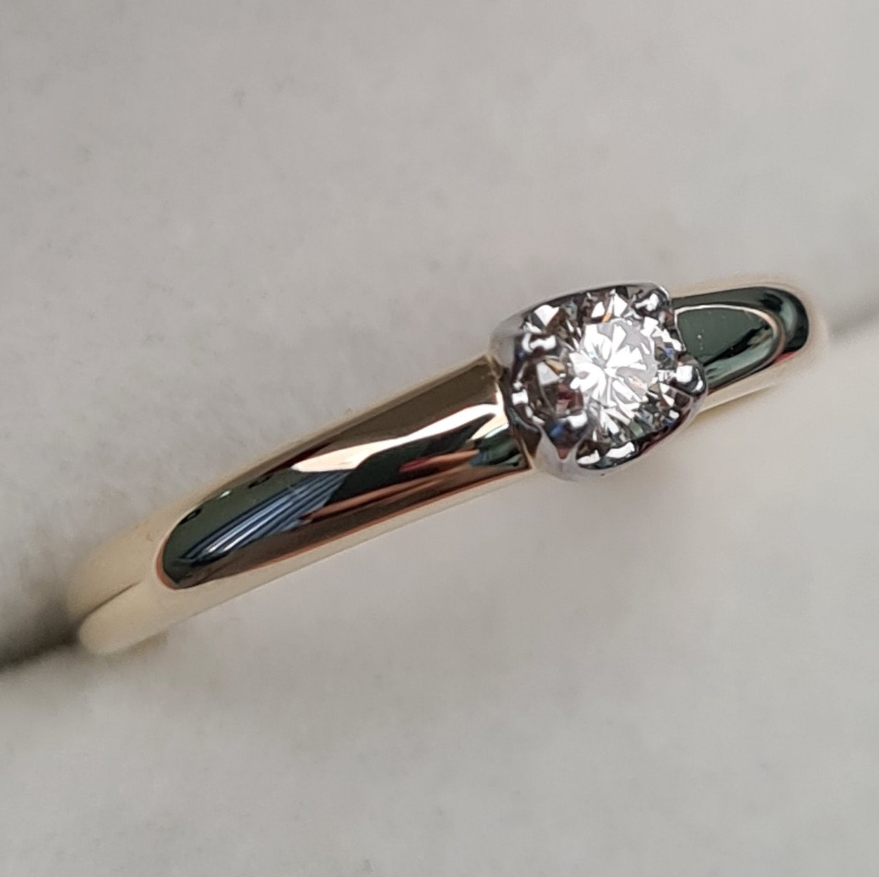 Кольцо Deimantas 97349032 16,5р 1,65гр 0,14ct. купить,NaN