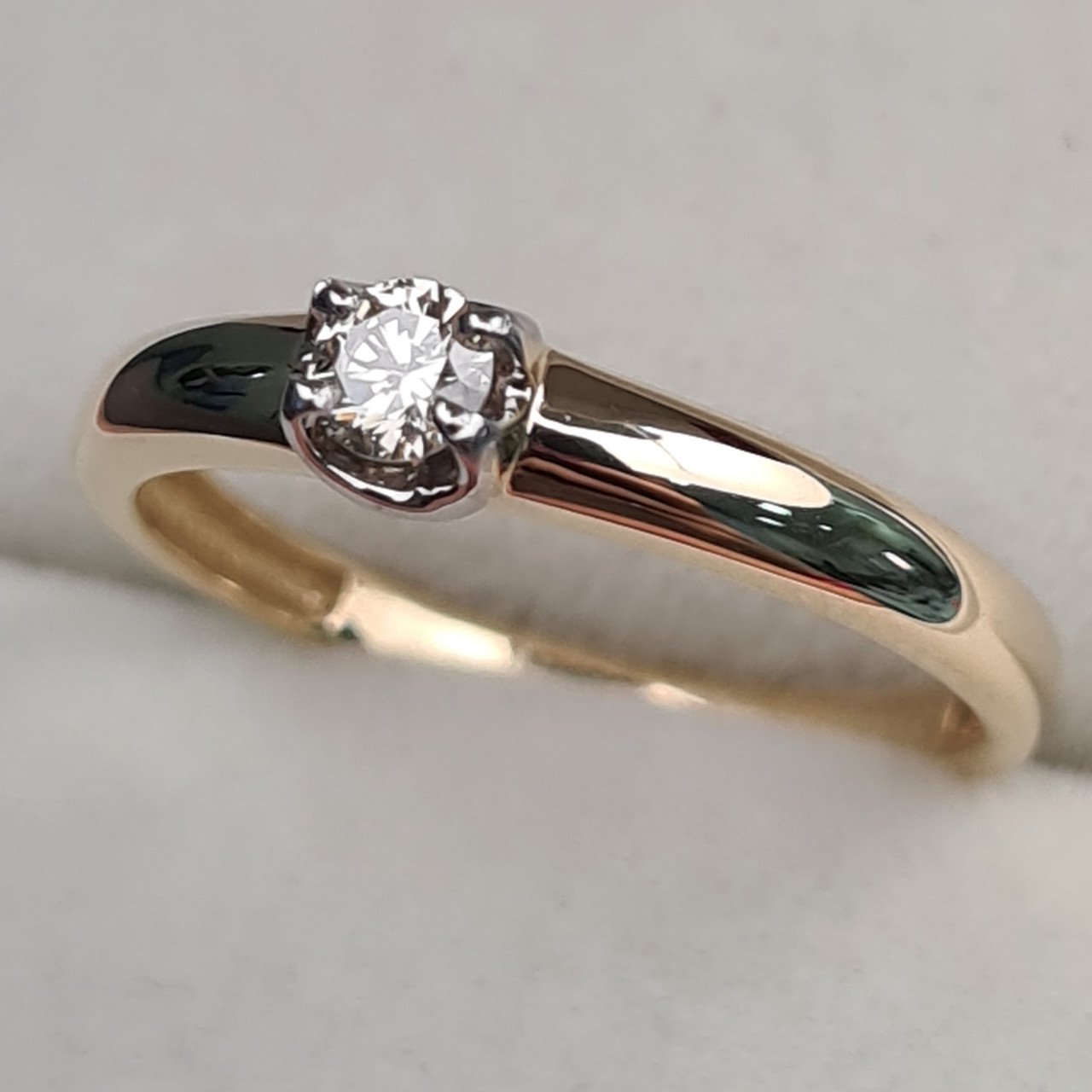 Кольцо Deimantas 97349032 16,5р 1,65гр 0,14ct. купить,NaN
