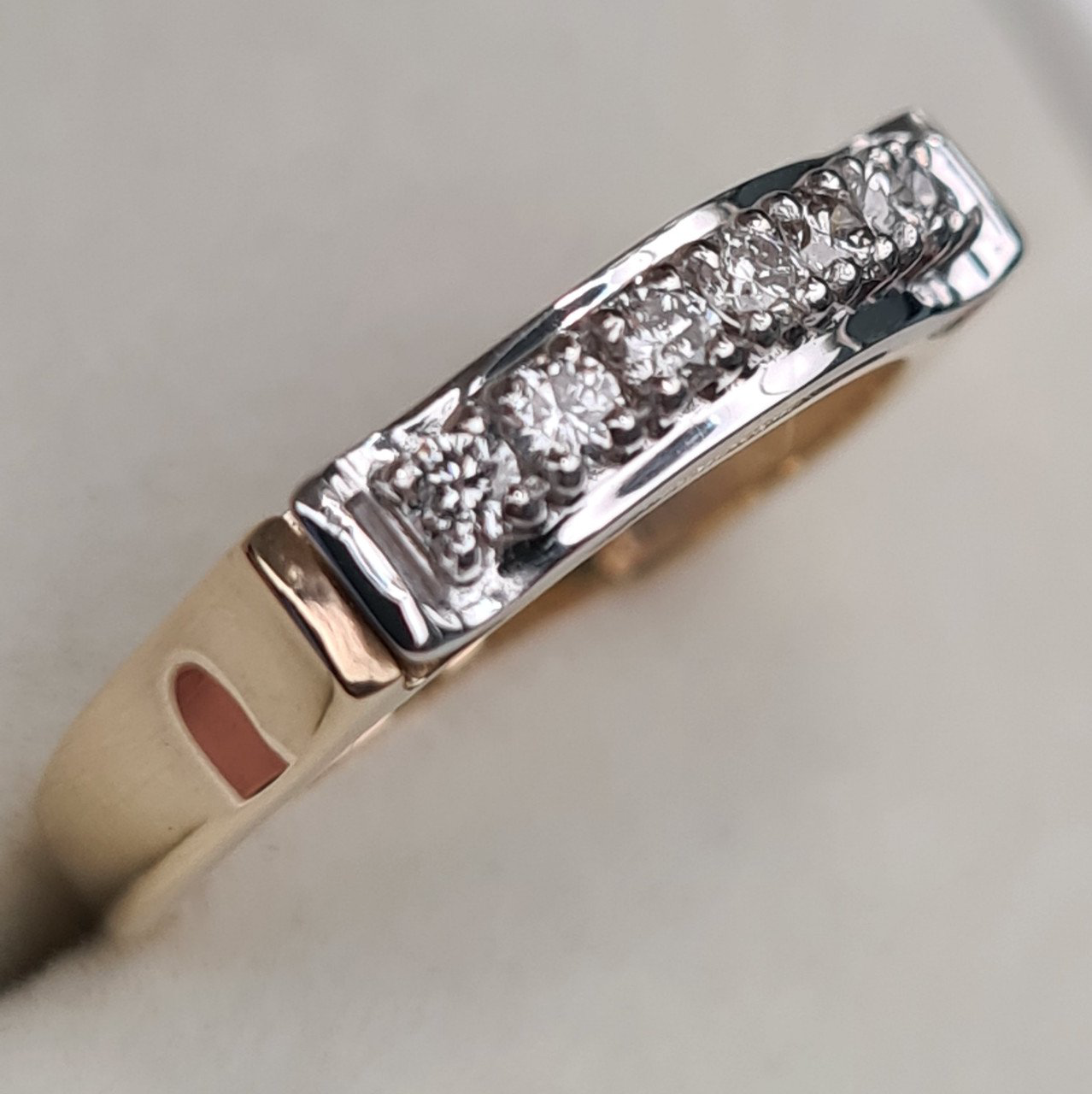 Кольцо Deimantas 97349070 16,5р 2,76гр 0,24ct. купить,NaN