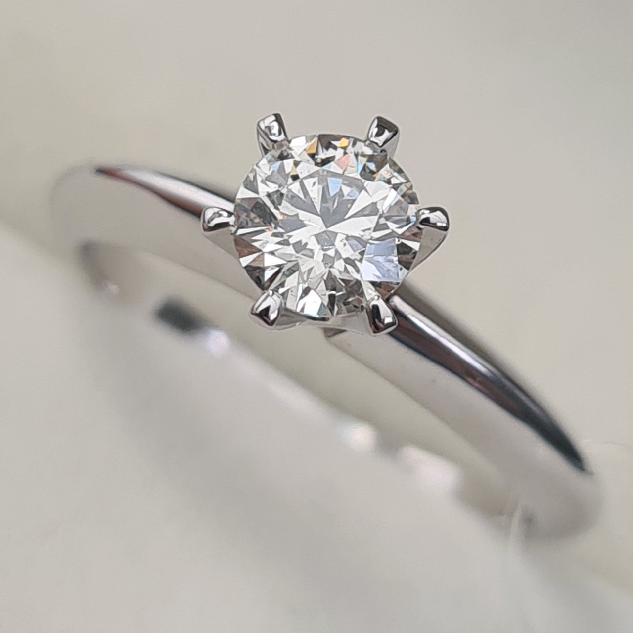 Кольцо Deimantas 95774380 16,51р 2,73гр 0,52ct. купить,NaN