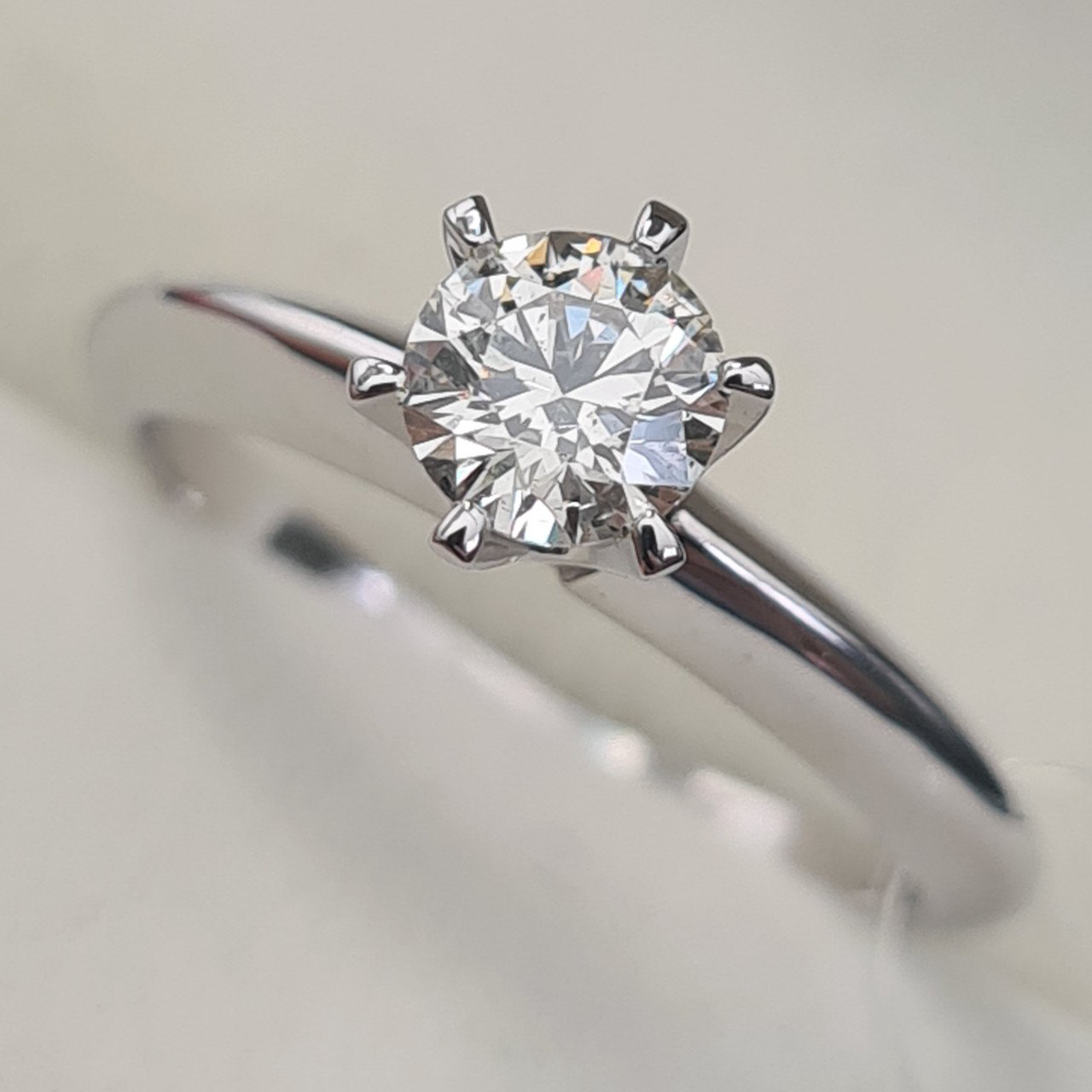 Кольцо Deimantas 95774380 16,51р 2,73гр 0,52ct. купить,NaN