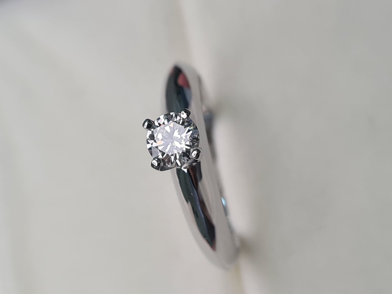 Кольцо Deimantas 91794760 16,5р 3,25гр 0,31ct. купить,NaN