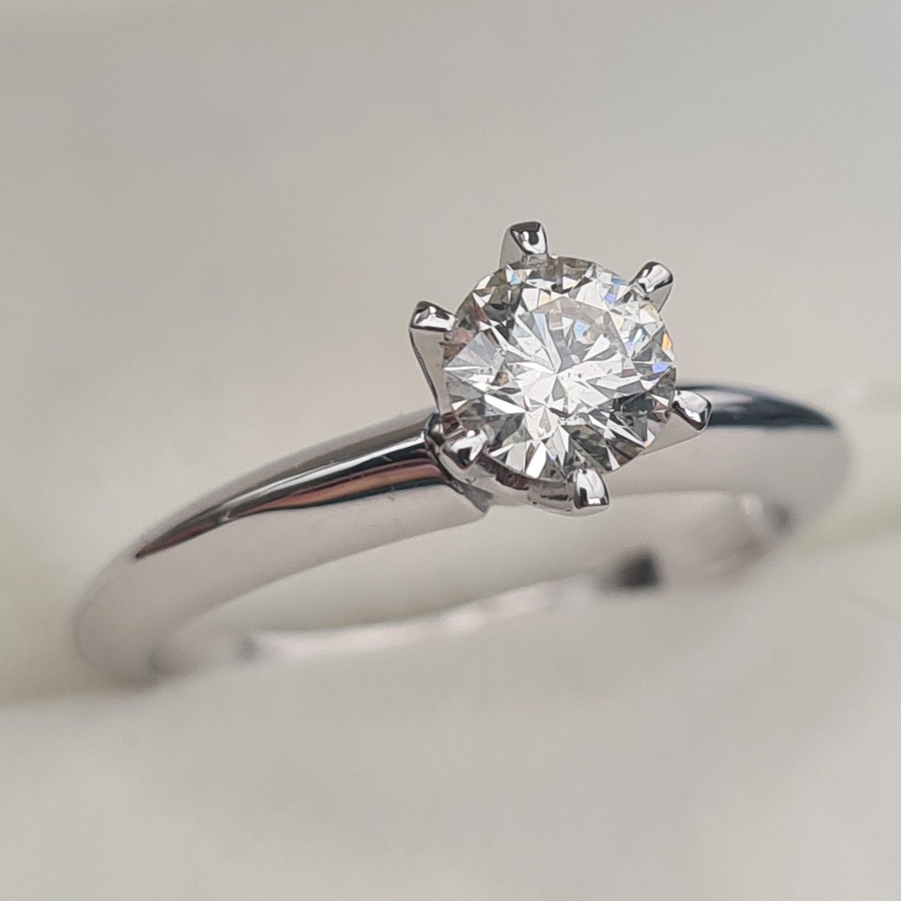 Кольцо Deimantas 95774380 16,51р 2,73гр 0,52ct. купить,NaN
