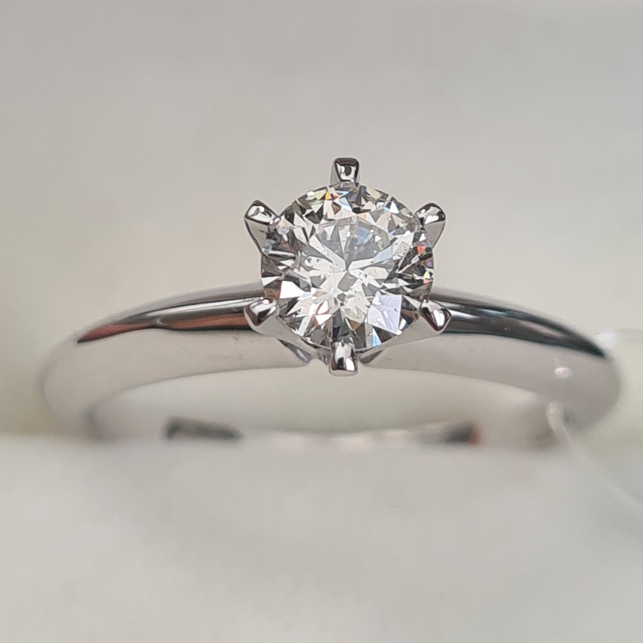Кольцо Deimantas 95774380 16,51р 2,73гр 0,52ct. купить,NaN