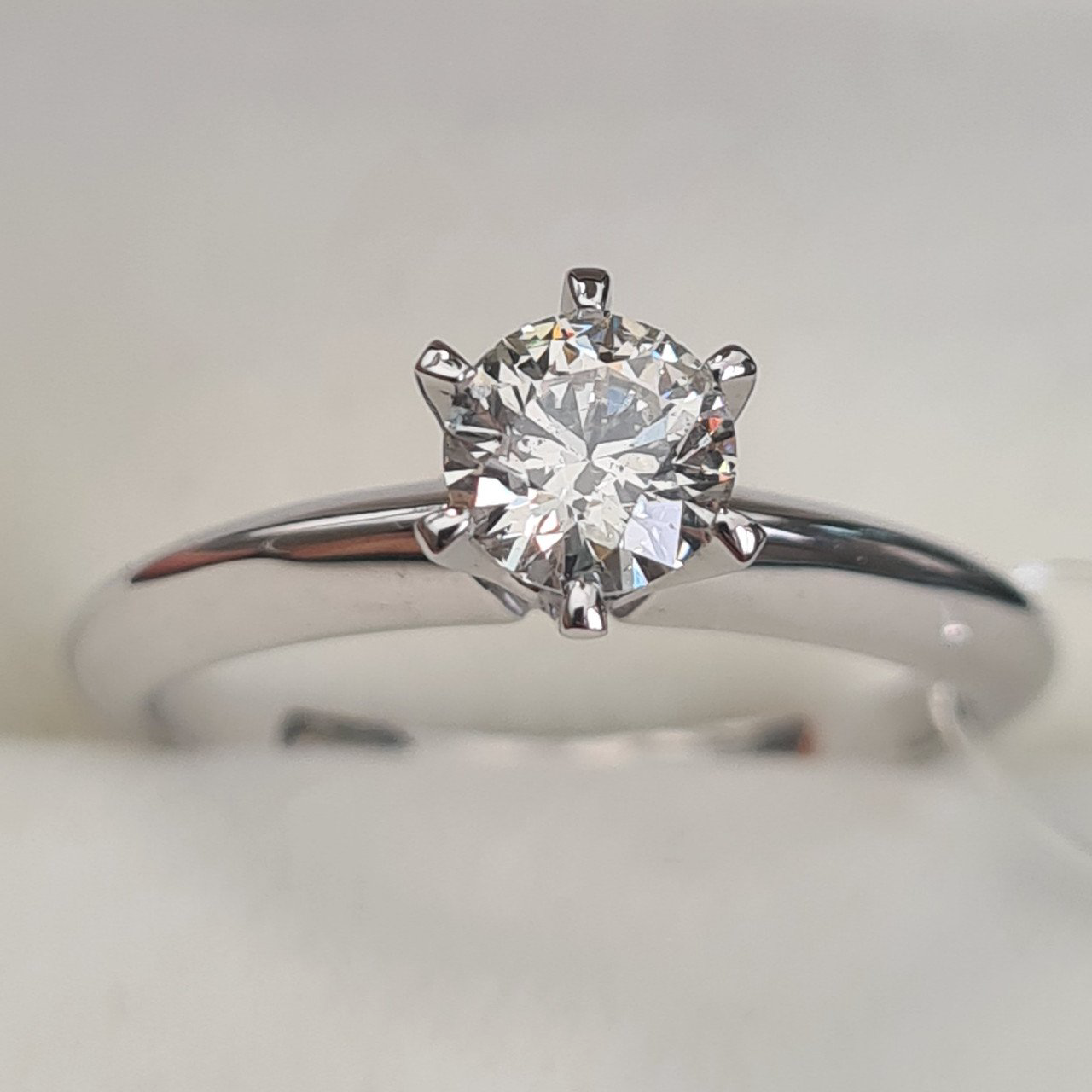 Кольцо Deimantas 95774380 16,51р 2,73гр 0,52ct. купить,NaN