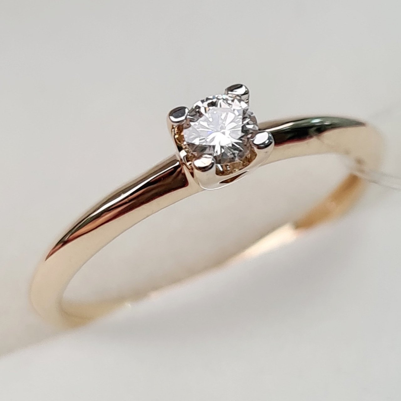 Кольцо Deimantas 92063463 15,5р 1,21гр 0,10ct. купить,NaN