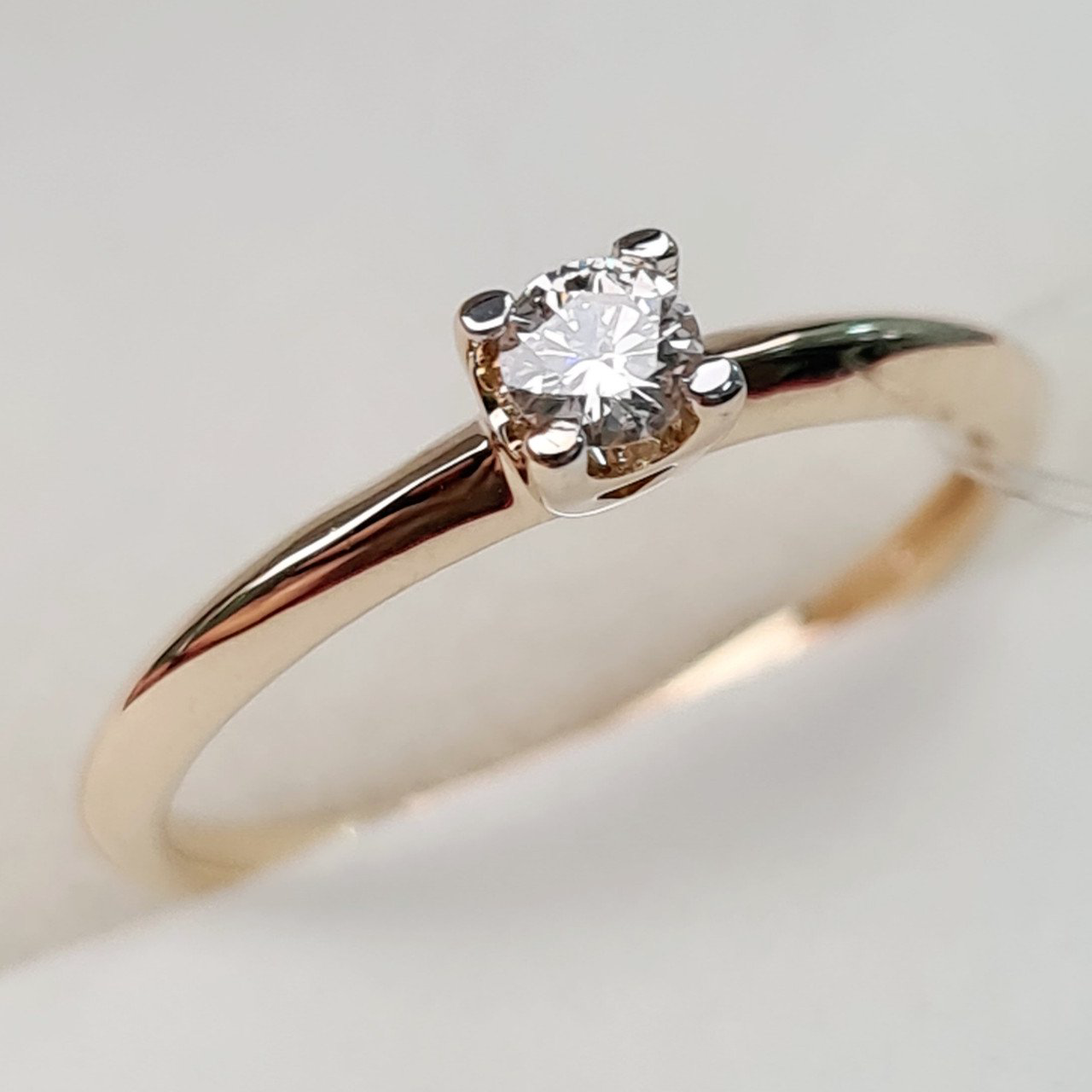 Кольцо Deimantas 92063463 15,5р 1,21гр 0,10ct. купить,NaN