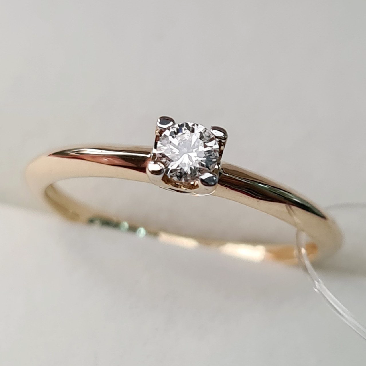 Кольцо Deimantas 92063463 15,5р 1,21гр 0,10ct. купить,NaN