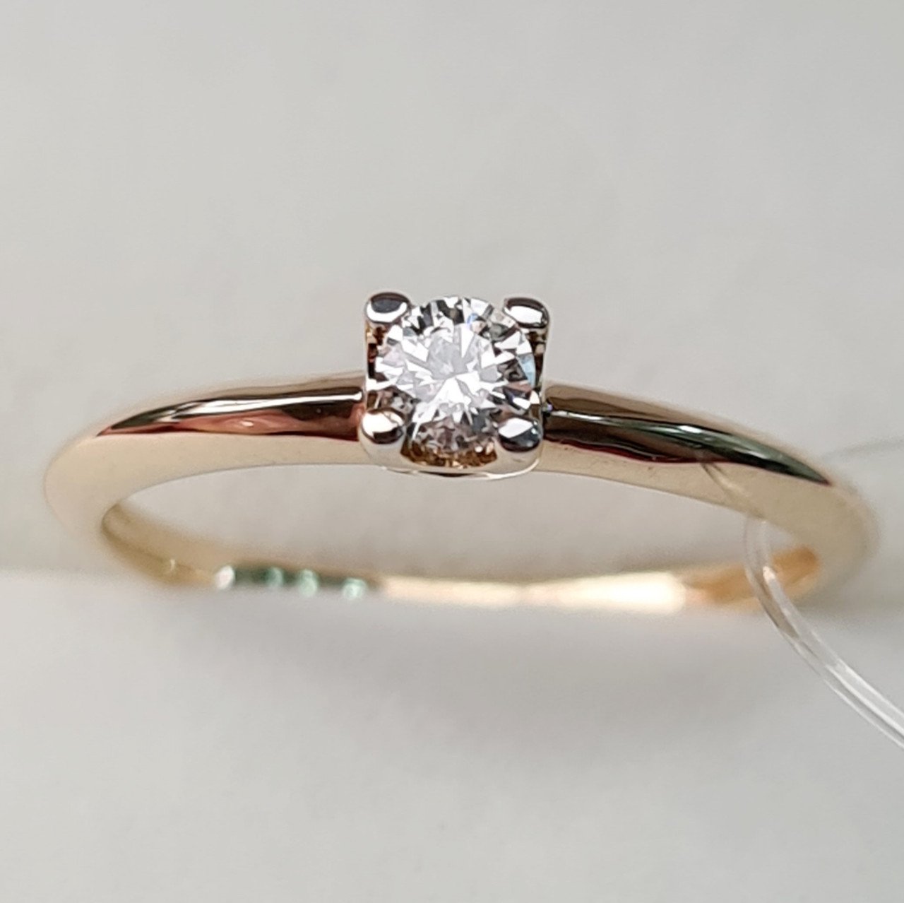 Кольцо Deimantas 92063463 15,5р 1,21гр 0,10ct. купить,NaN