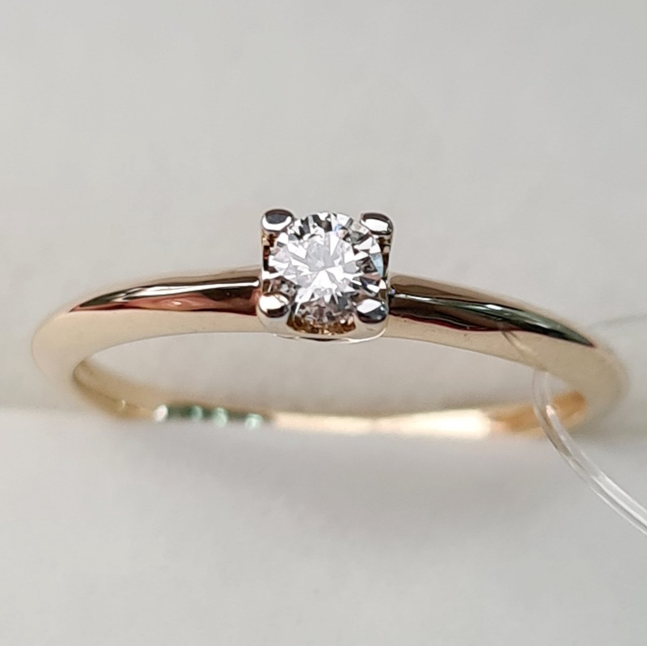Кольцо Deimantas 92063463 15,5р 1,21гр 0,10ct. купить,NaN
