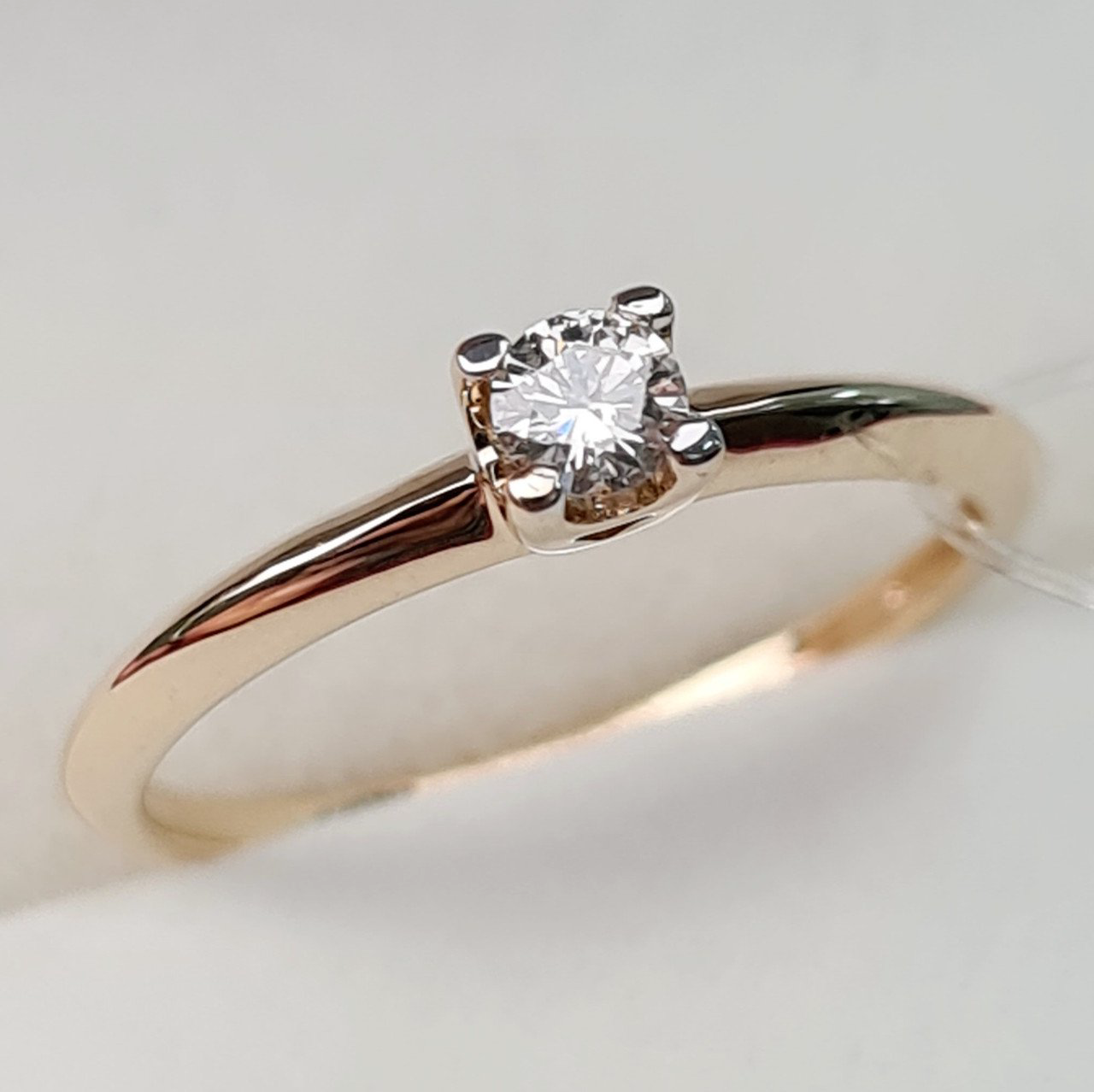 Кольцо Deimantas 92063463 15,5р 1,21гр 0,10ct. купить,NaN