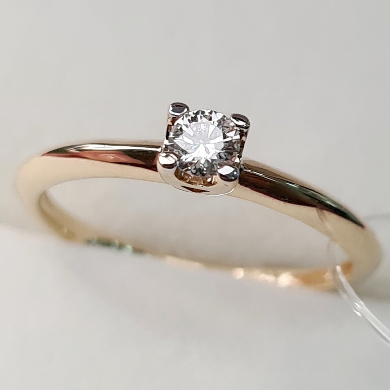 Кольцо Deimantas 92063463 15,5р 1,21гр 0,10ct. купить,NaN