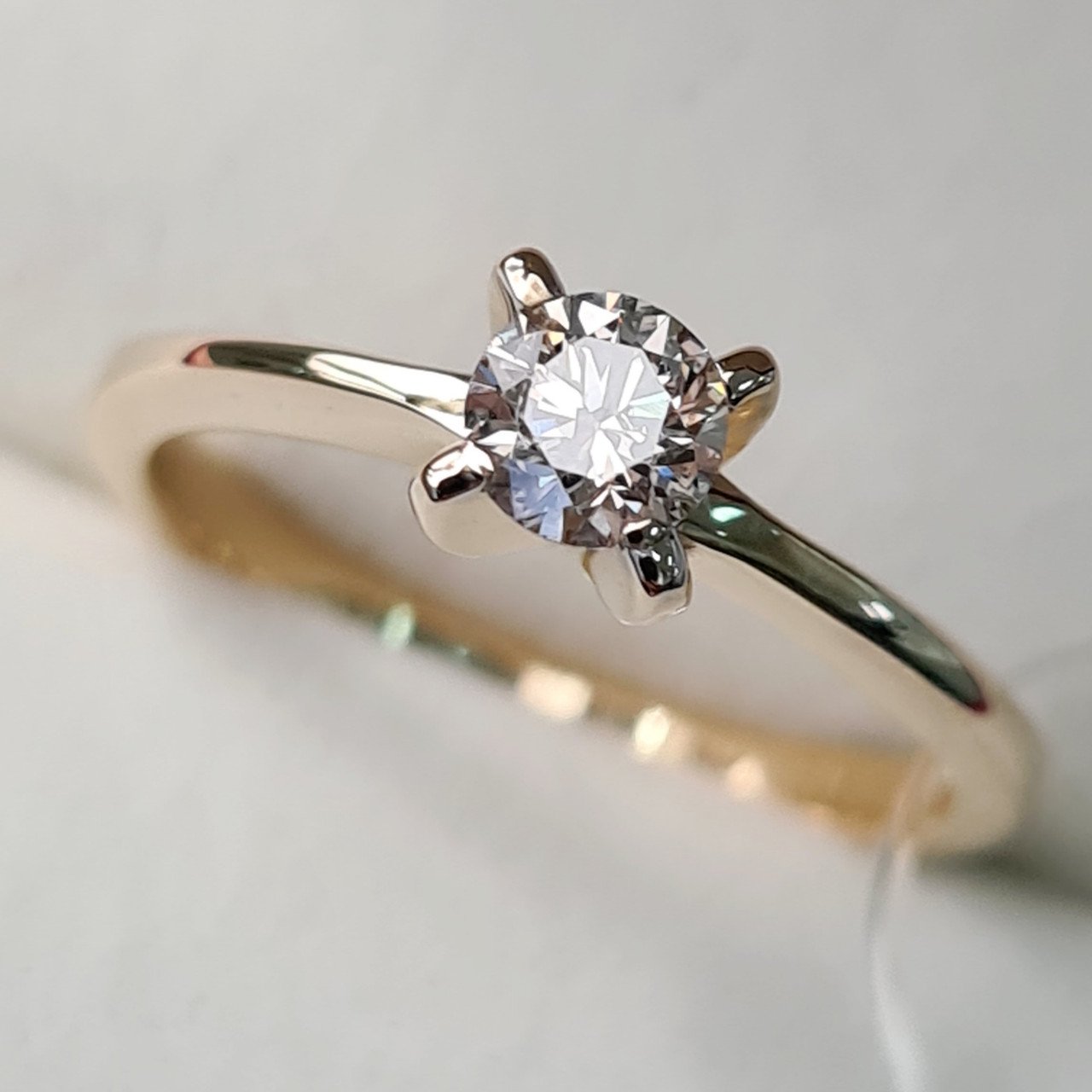 Кольцо Deimantas 92063294 16,5р 2,53гр 0,30ct. купить,NaN