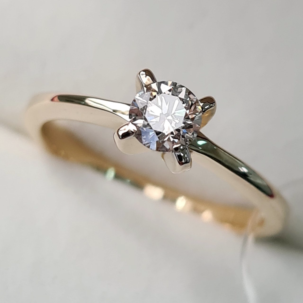 Кольцо Deimantas 92063294 16,5р 2,53гр 0,30ct. купить,NaN