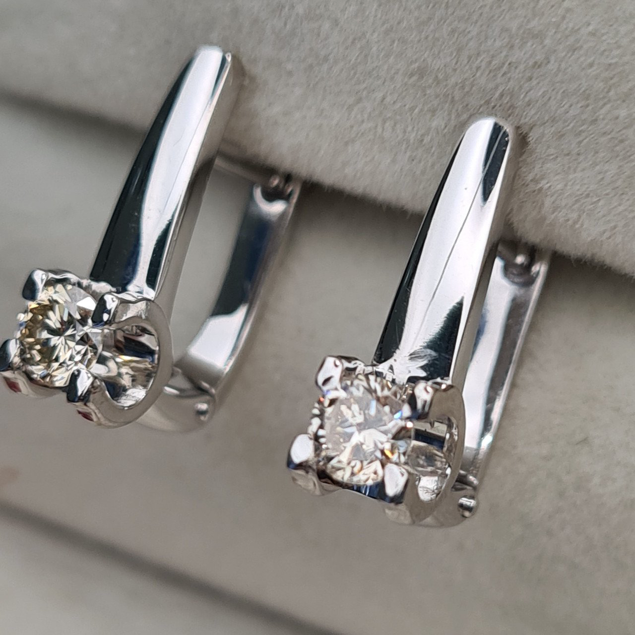 Серьги Deimantas 97349217 3,23гр 0,45ct. купить,NaN